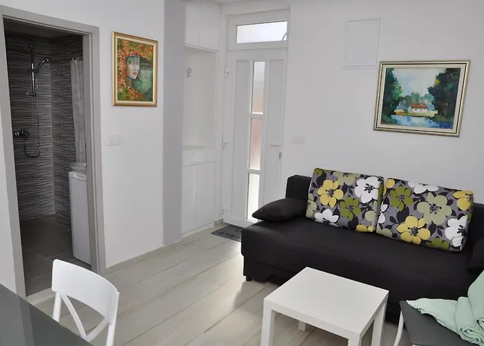 Apartment Bart